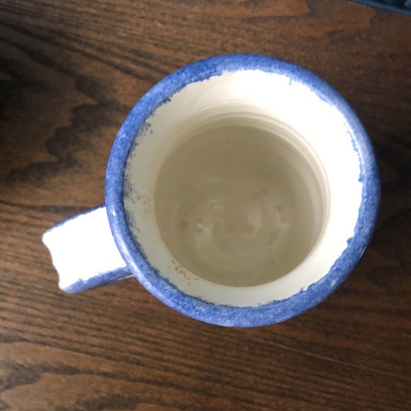 Signed studio pottery mug with stars - Picture 3 of 5